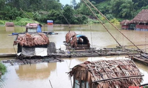 Đồng Tháp: Sạt lở ven kênh gây thiệt hại tài sản người dân hơn 5 tỷ đồng